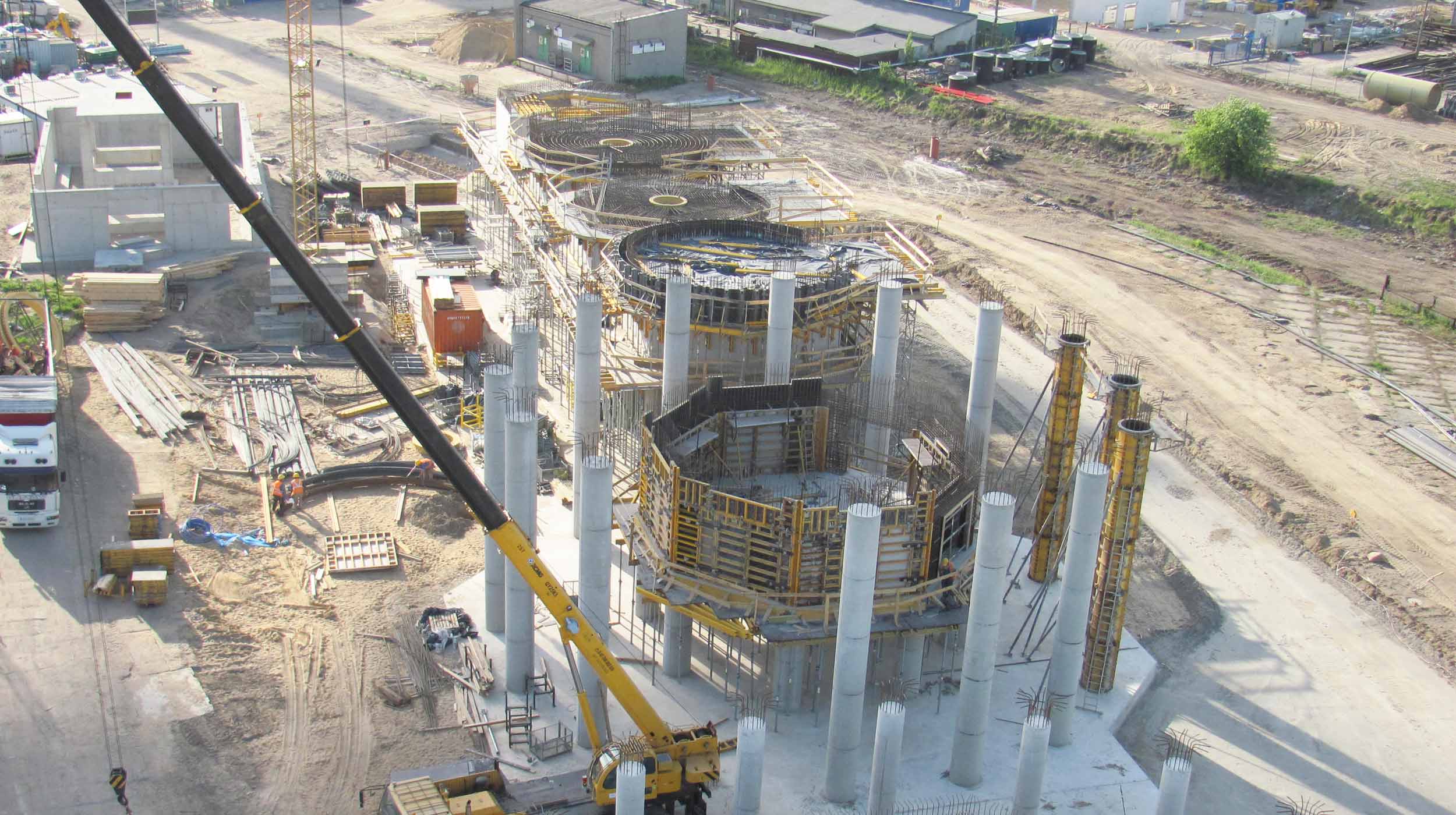 El proyecto aborda la construcción de una central energética de biomasa con 50 MW de potencia.