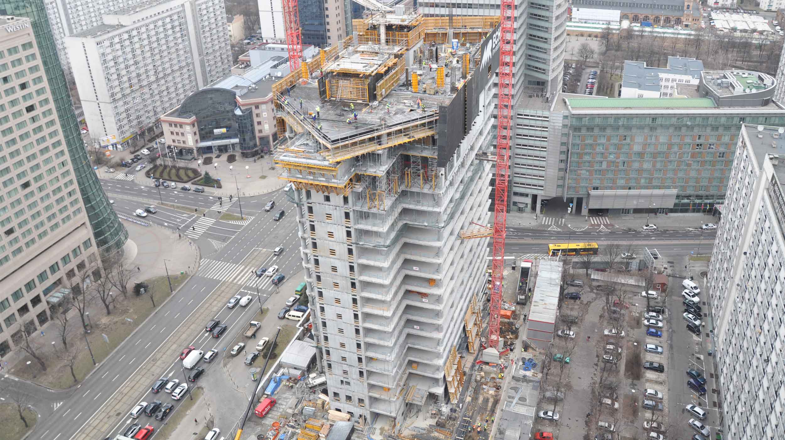 Con los sistemas autotrepantes, hemos dado solución a un edificio de geometría variable. La adaptabilidad es uno de nuestros puntos fuertes.