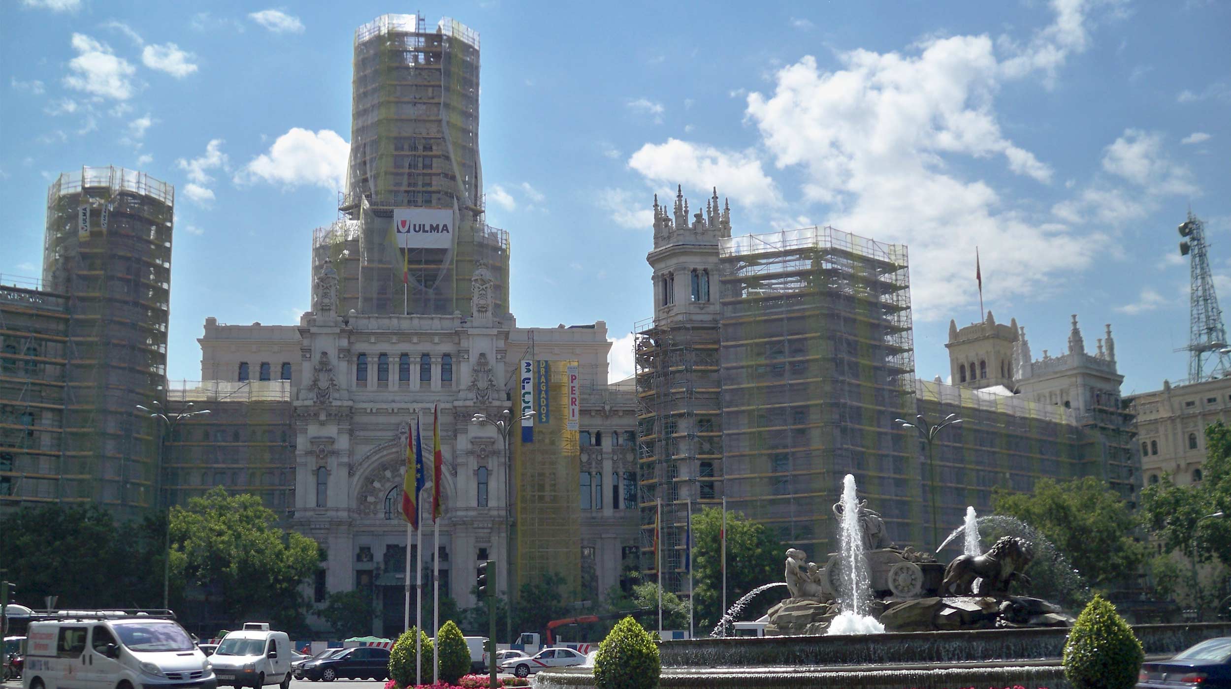 ULMA acometió la rehabilitación de la fachada de este emblemático edificio madrileño.