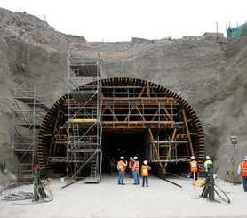 Túnel Santa Rosa II, Lima, Perú