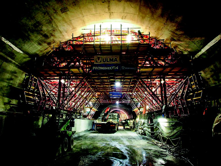 Carros MK para túneles en mina