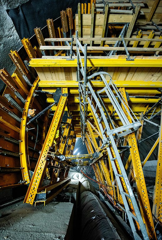 La construcción del túnel de carretera más largo de Polonia con el carro de encofrado MK