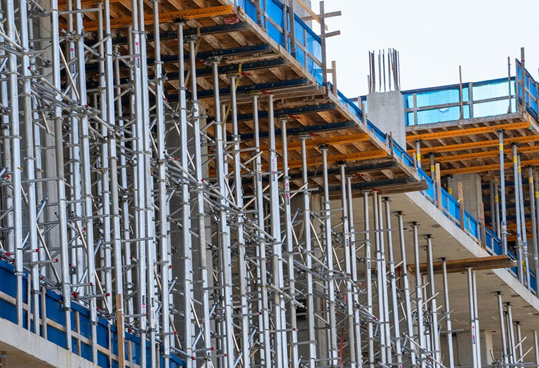 Eficiencia con sistemas ULMA en la remodelación del hospital Royal Columbian