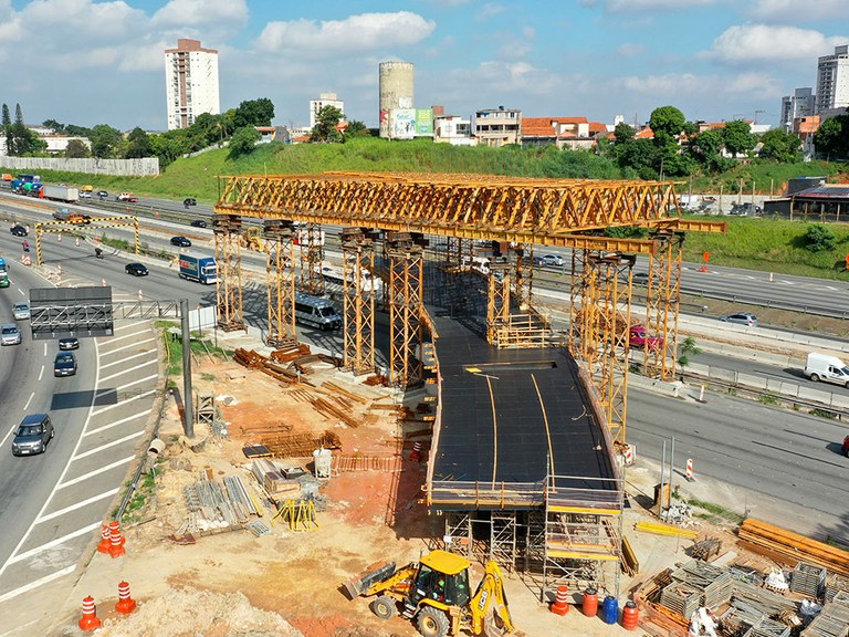Nuevos viaductos que transforman la movilidad en Brasil