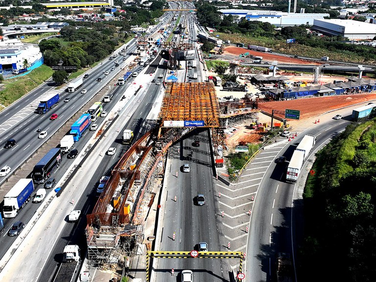 Nuevos viaductos que transforman la movilidad en Brasil