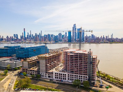 Productividad y seguridad en la edificación de 800 Harbor Boulevard de Nueva Jersey
