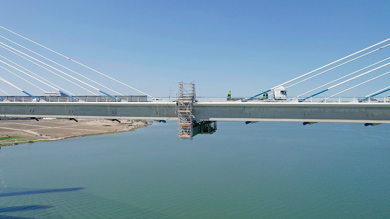 Reparación del puente atirantado Vasco da Gama, Lisboa