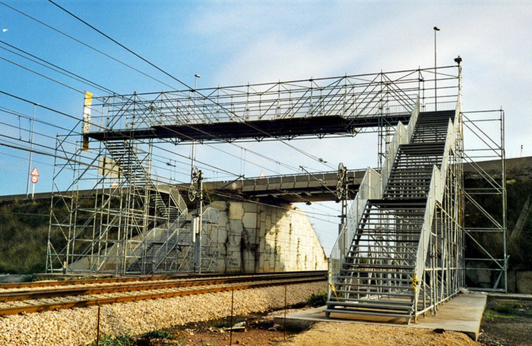 Pasarelas y escaleras Andamio BRIO