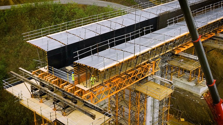 Reutilización del material al máximo y reducción del plazo de ejecución en el viaducto de Zumelegi